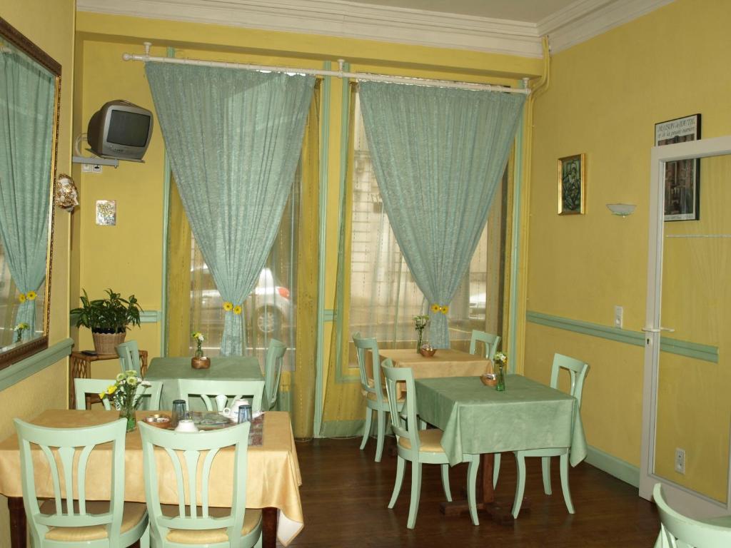 Hotel Arlequin ทรัวส์ ภายนอก รูปภาพ