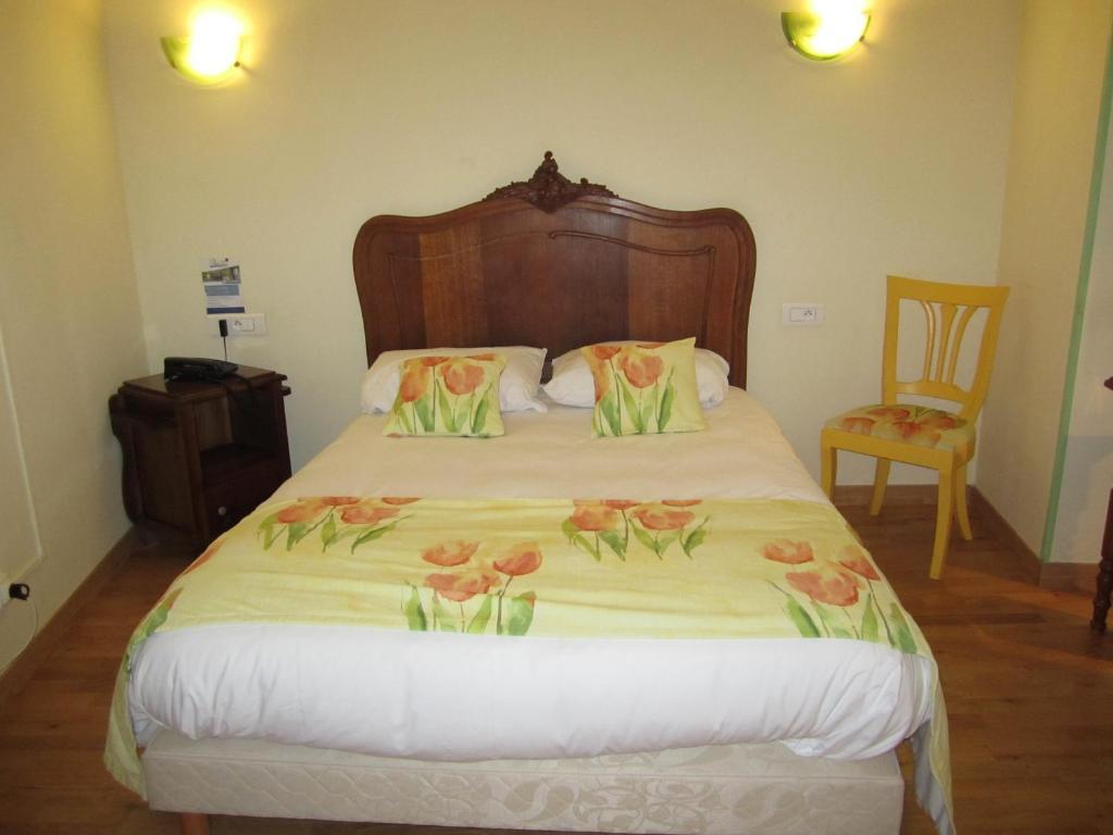 Hotel Arlequin ทรัวส์ ภายนอก รูปภาพ